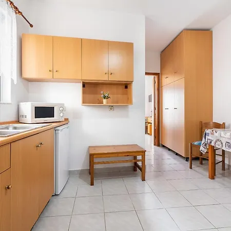 Apartment Acapulco 4 *